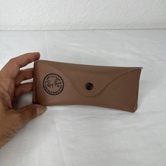 Vintage RayBan Cream Sunglasses Case only, for sunglasses by Bausch & Lomb - Picture 1 of 5
